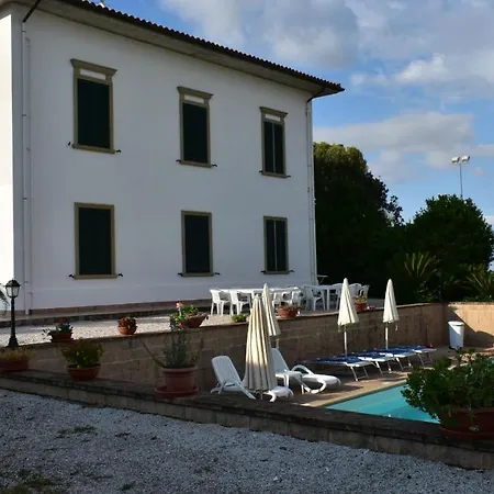 Toscana Irene فيلة